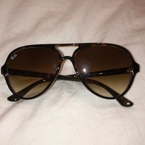 RayBan CATS 5000 Classic Rb4215